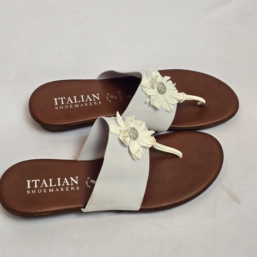Italian Shoemakers Womens White Floral Rhinestone Thong Sandals Made in Italy 9 - Picture 7 of 12